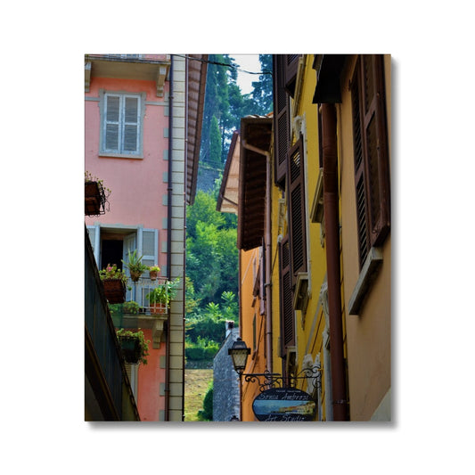 Streets: Como, Italy Canvas