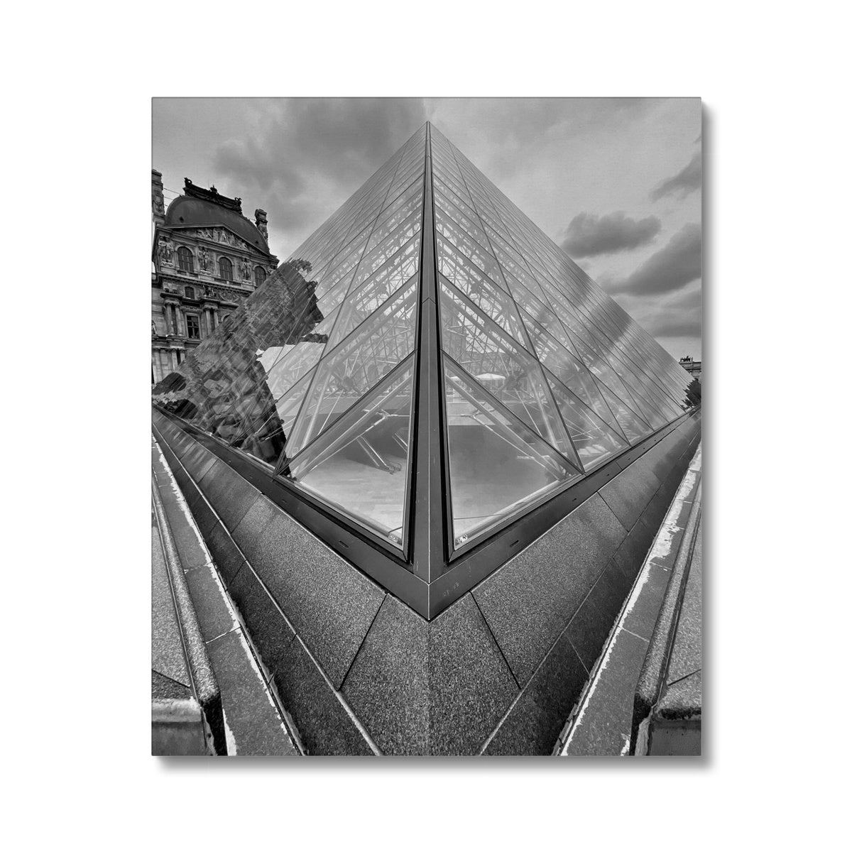 Architecture: Louvre, Paris, France Canvas